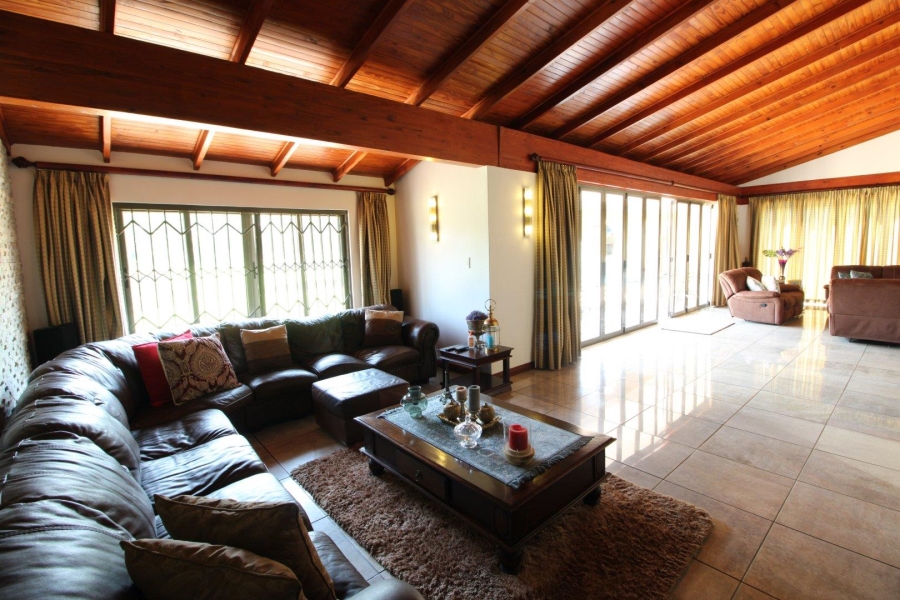 11 Bedroom Property for Sale in Van Der Hoff Park North West